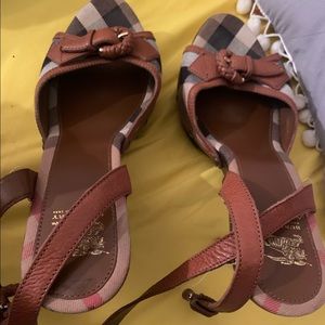 size 8 Burberry heels in very good condition